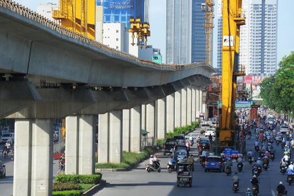 duong-sat-hanoi-hadong